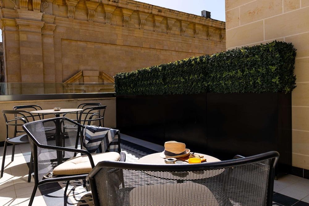 The Cumberland Hotel By Neu Collective Valletta Exterior photo